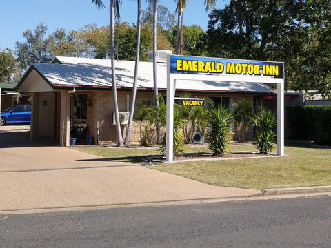 Overflow Emerald Motor Inn - Darwin Holiday 2