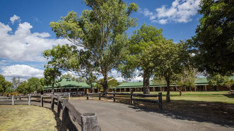 Overlander Homestead Motel - Darwin Holiday 0