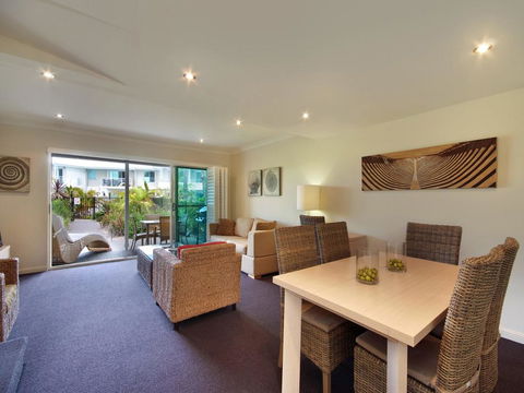 Pacific Blue Townhouse 358, 265 Sandy Point Road - Darwin Holiday 1