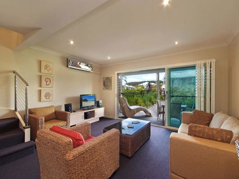 Pacific Blue Townhouse 358, 265 Sandy Point Road - Darwin Holiday 0