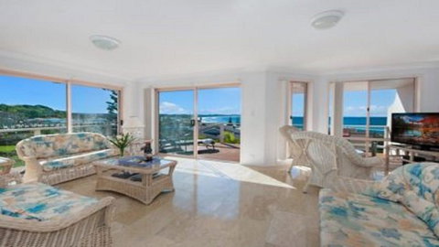 Pacific Rose - Winter Holiday Special - Darwin Holiday 0