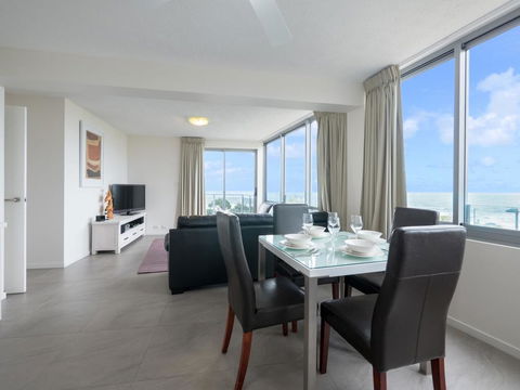 Pacific Towers Unit 4, 19 Ormonde Tce Kings Beach - Darwin Holiday 1