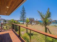 Pacifica 1 - On the beach at Brooms Head