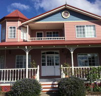 Painted Lady Bed  Breakfast - Darwin Holiday