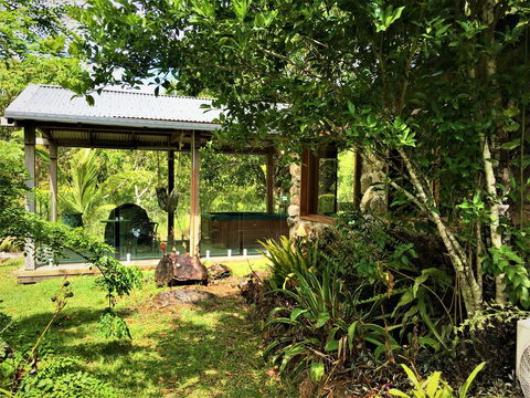 Palm Grove Rainforest Retreat - Darwin Holiday 3