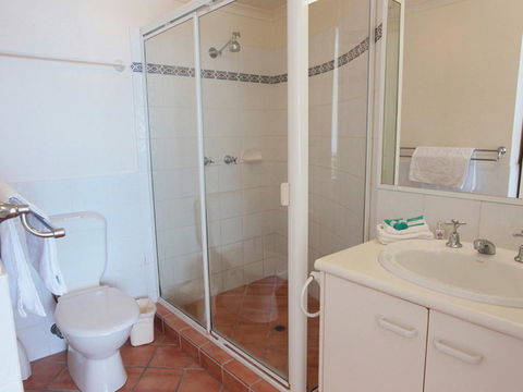 Panoramic Ocean Views Of Sunshine Beach Unit 5 Vista Pacific 12 Bryan Street - Darwin Holiday 2