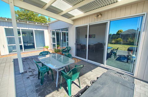 Parker Eco House - Darwin Holiday 3