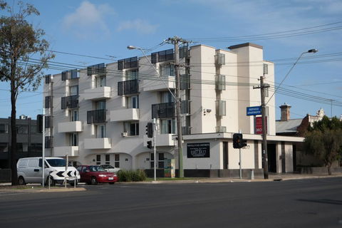 Parkville Place Serviced Apartments - Darwin Holiday 0