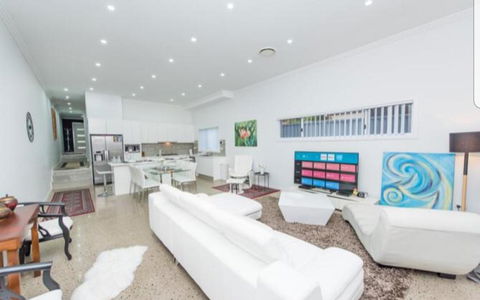 Parramatta Jewel - Darwin Holiday 0