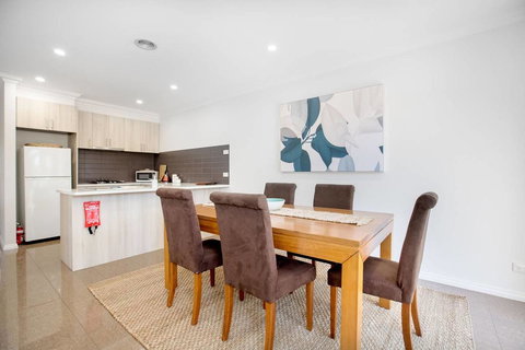 Peaceful Designer 2BR@ReserveStyle Mill Park - Darwin Holiday 2