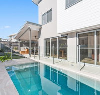 Pebbles At Casuarina Beach - Darwin Holiday