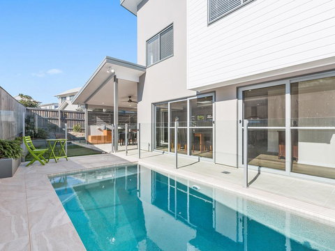 Pebbles At Casuarina Beach - Darwin Holiday 0