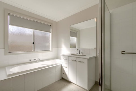 Pelican House - Darwin Holiday 3