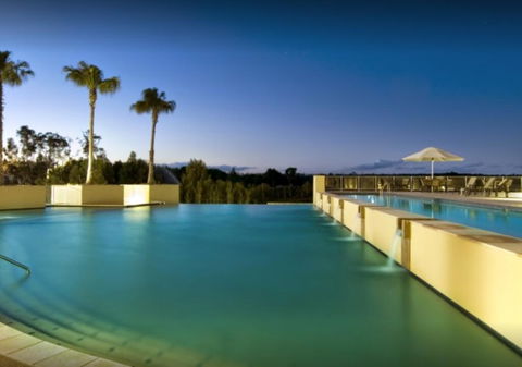 Pelican Waters Golf Resort And Spa Unit 1006 - Darwin Holiday 3