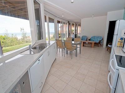 Pelicans Perch - Darwin Holiday 3