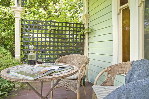 Pendower House B&B - Darwin Holiday 2