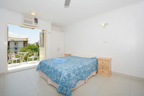 Peninsular Apartments - Darwin Holiday 2