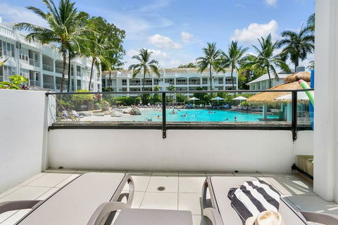 Peppers 3111- 3112 Two Bedroom Apartment Spa Suite - Darwin Holiday 2