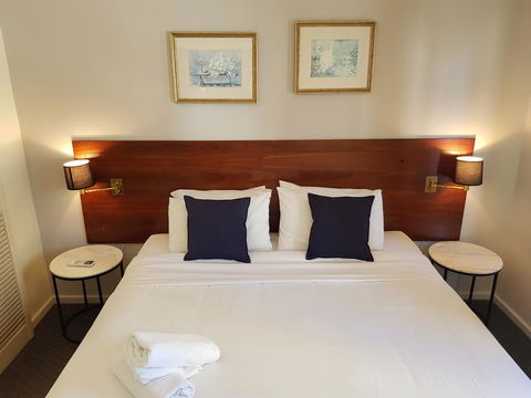 PERTH CBD APARTMENTS - Darwin Holiday 2