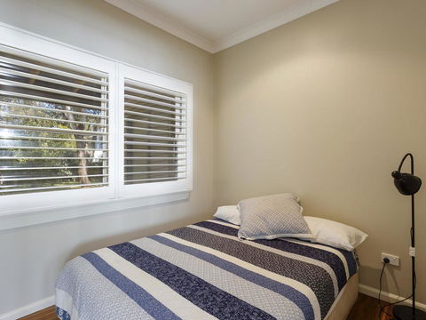 Pet Friendly - Summer Cottage - Darwin Holiday 3