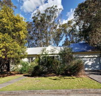 Pet Friendly - Summer Cottage - Darwin Holiday