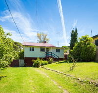 Pet Friendly Beach Cottage  Ballingalla - Darwin Holiday