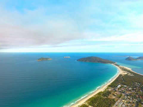 Pet Friendly Beach Home - Darwin Holiday 2