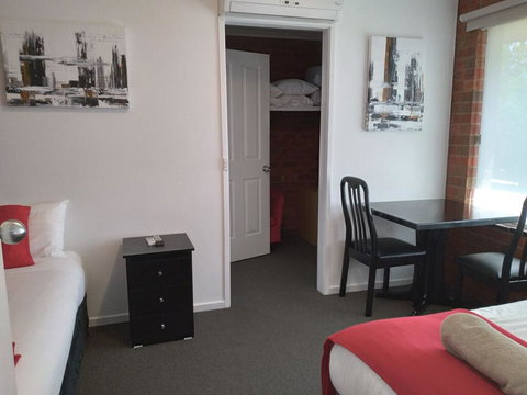 Pevensey Motor Lodge - Darwin Holiday 3