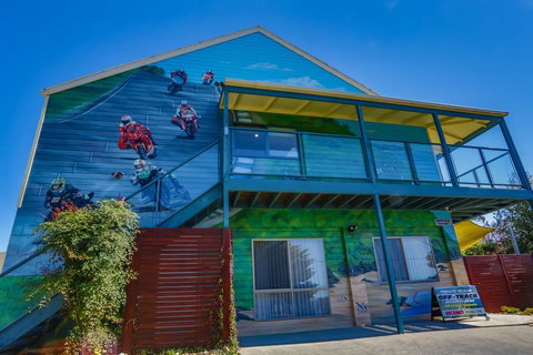 Phillip Island Off-Track Accommodation - Darwin Holiday 0