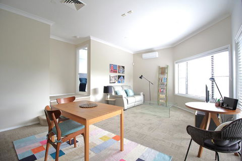 Picton Garden Apartment - Darwin Holiday 3