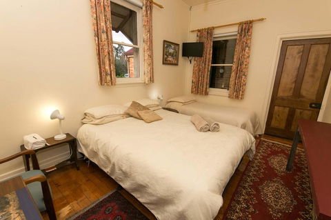 Pierrepoint Bed & Breakfast - Darwin Holiday 1
