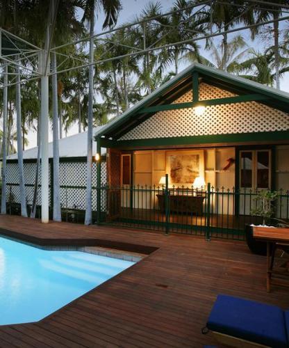 Pinctada McAlpine House - Darwin Holiday 3