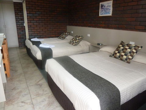 Pioneer Lodge Motel - Darwin Holiday 0