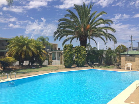 Platinum Motel - Darwin Holiday 2