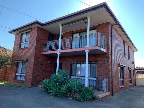 Pleasant Bedroom In Bentleigh East - Darwin Holiday 1
