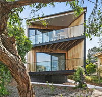 POINT BREAK  NEW LISTING 2019  - Darwin Holiday