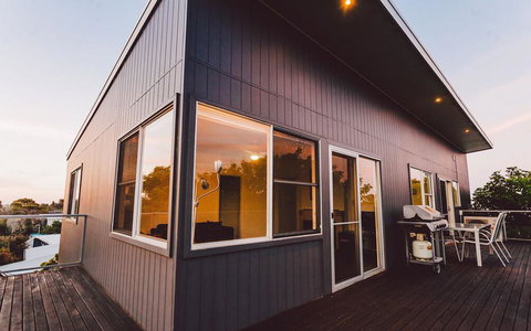 Point Lonsdale Holiday Apartments - Darwin Holiday 1