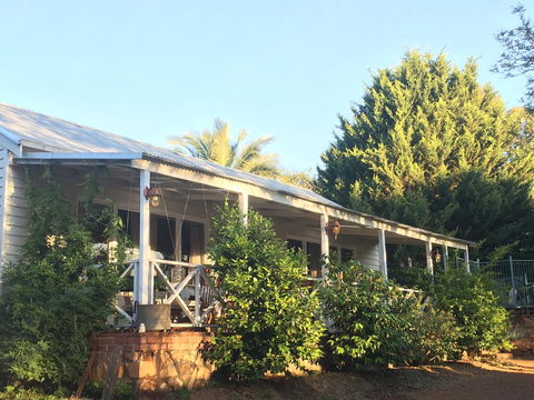 Pool House - Darwin Holiday 1