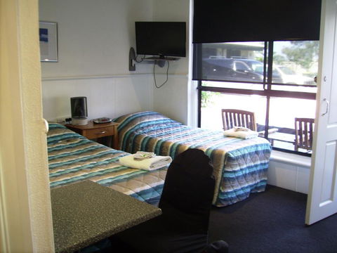 Port Noarlunga Motel - Darwin Holiday 0