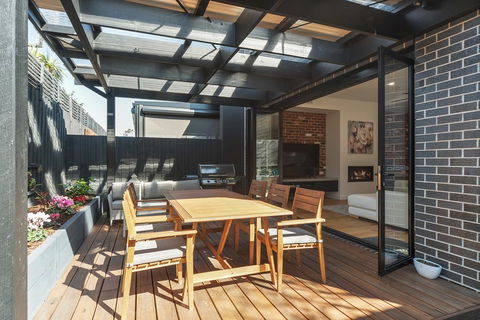 Portrush Luxury Villa - Darwin Holiday 3