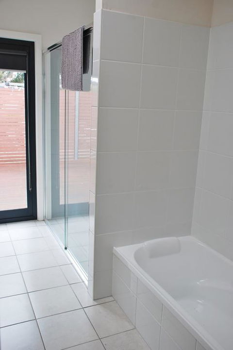 POSITION PERFECT CENTRAL INVERLOCH - Darwin Holiday 3