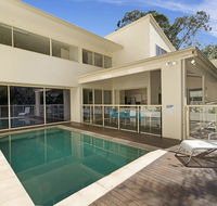 Prestigious House in Little Cove - 4 Baywoods - Darwin Holiday