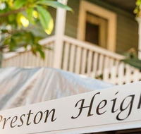 Preston Heights - Darwin Holiday