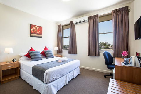 Pritchards Hotel - Darwin Holiday 0