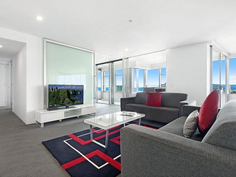 Private 3 Bed Ocean View In Q Surfers Paradise - Darwin Holiday 0