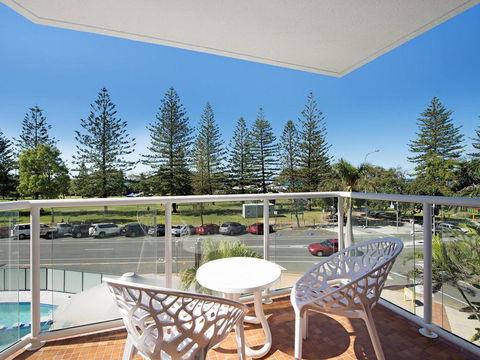Private Apartment - Central Broadbeach - Darwin Holiday 1