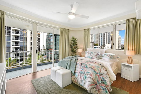 Private Apartment @ Surfers Mayfair - Darwin Holiday 0