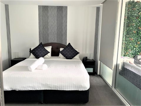 Private Apartments At Q1 - Darwin Holiday 2