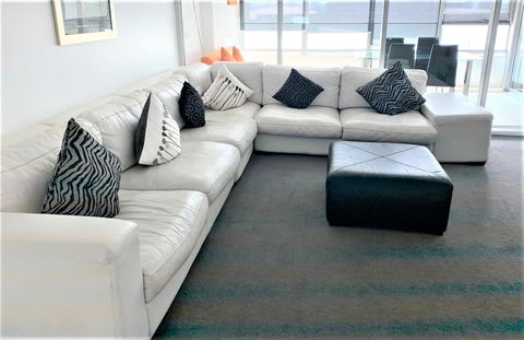 Private Apartments At Q1 - Darwin Holiday 0