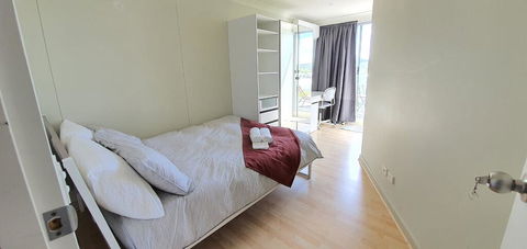 Private Modern Room - Plaza Building- In City Centre! - Darwin Holiday 0